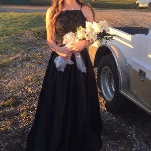 Sherri hill prom dress